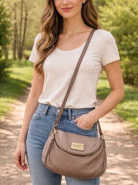 Marc by Marc Jacobs Q Natasha Taupe Leather Crossbody Bag Classic Workwear